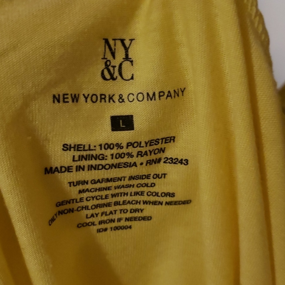 Blouse - Picture 2 of 2